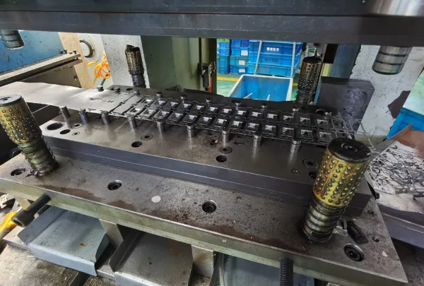custom Progressive Die Stamping parts mould