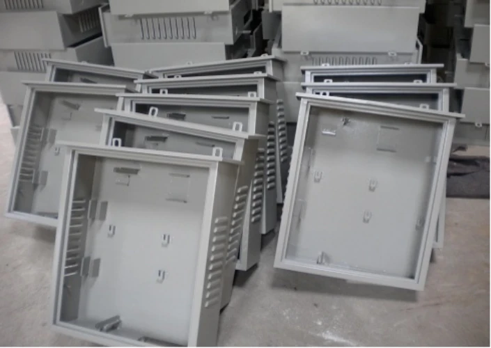 custom metal enclosure manufacturer
