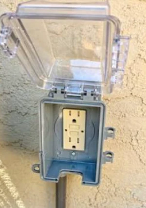 weatherproof electrical outlet box