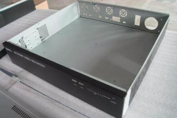 custom metal enclosure manufacturer