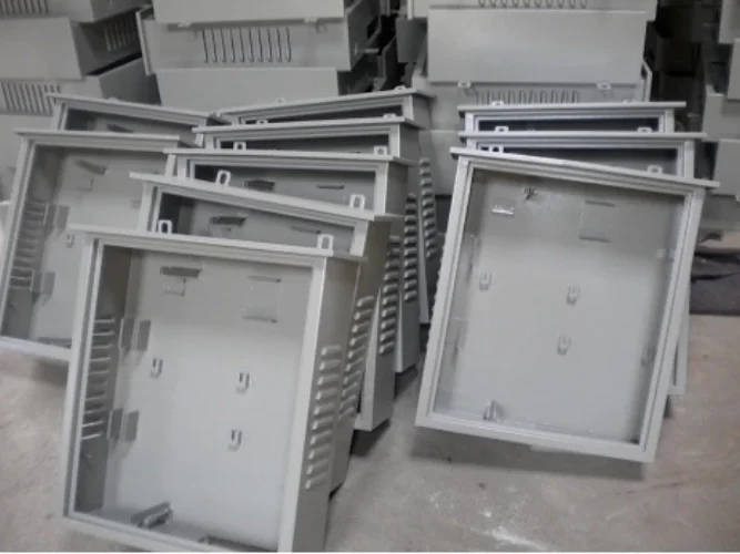 custom metal enclosure manufacturer